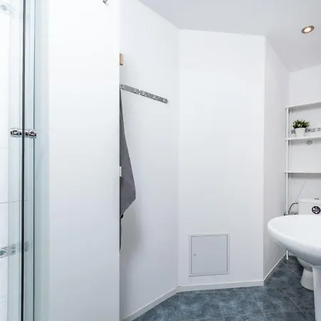 Spacious Flat In Old Town By Days Apartamento Praga