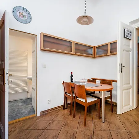 דירה Spacious Flat In Old Town By Days *